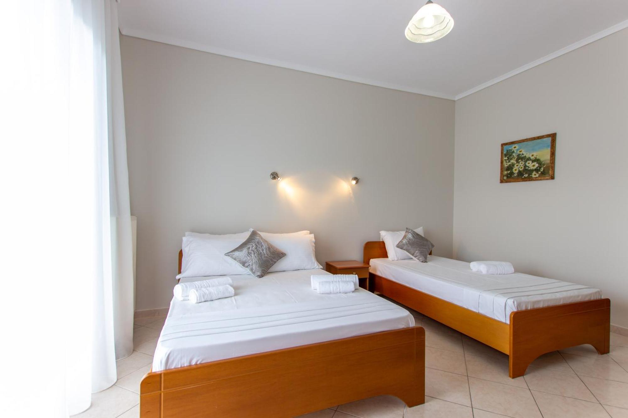 Athanasia Inn Vrasná 외부 사진