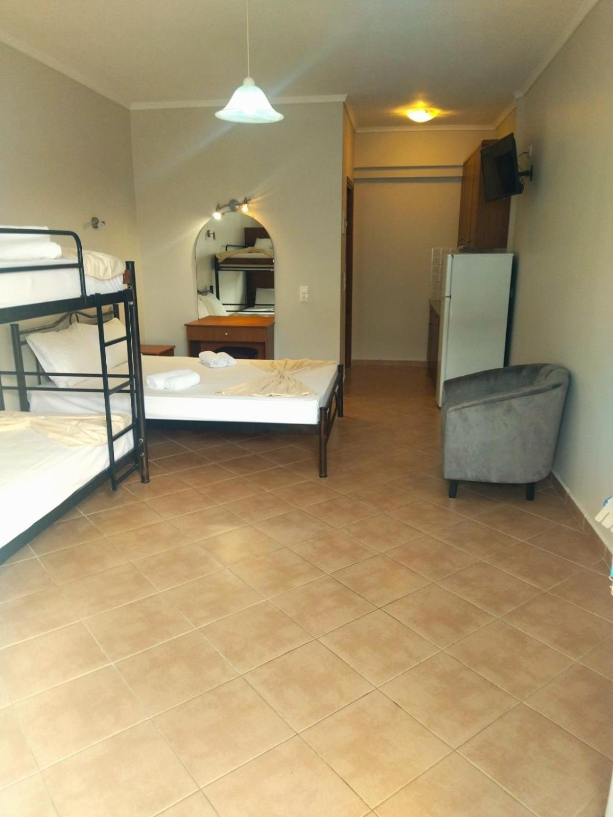 Athanasia Inn Vrasná 외부 사진