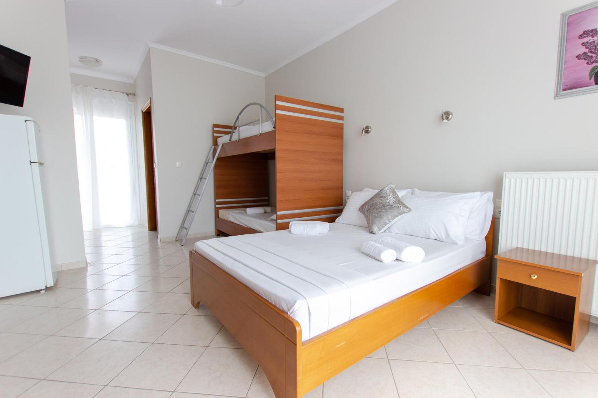 Athanasia Inn Vrasná 외부 사진
