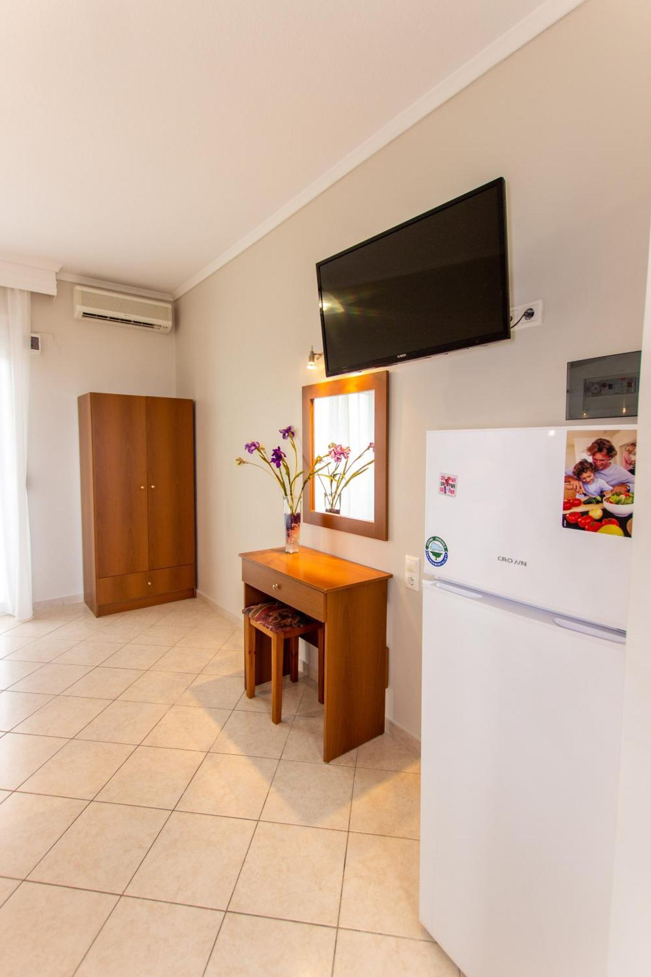 Athanasia Inn Vrasná 외부 사진