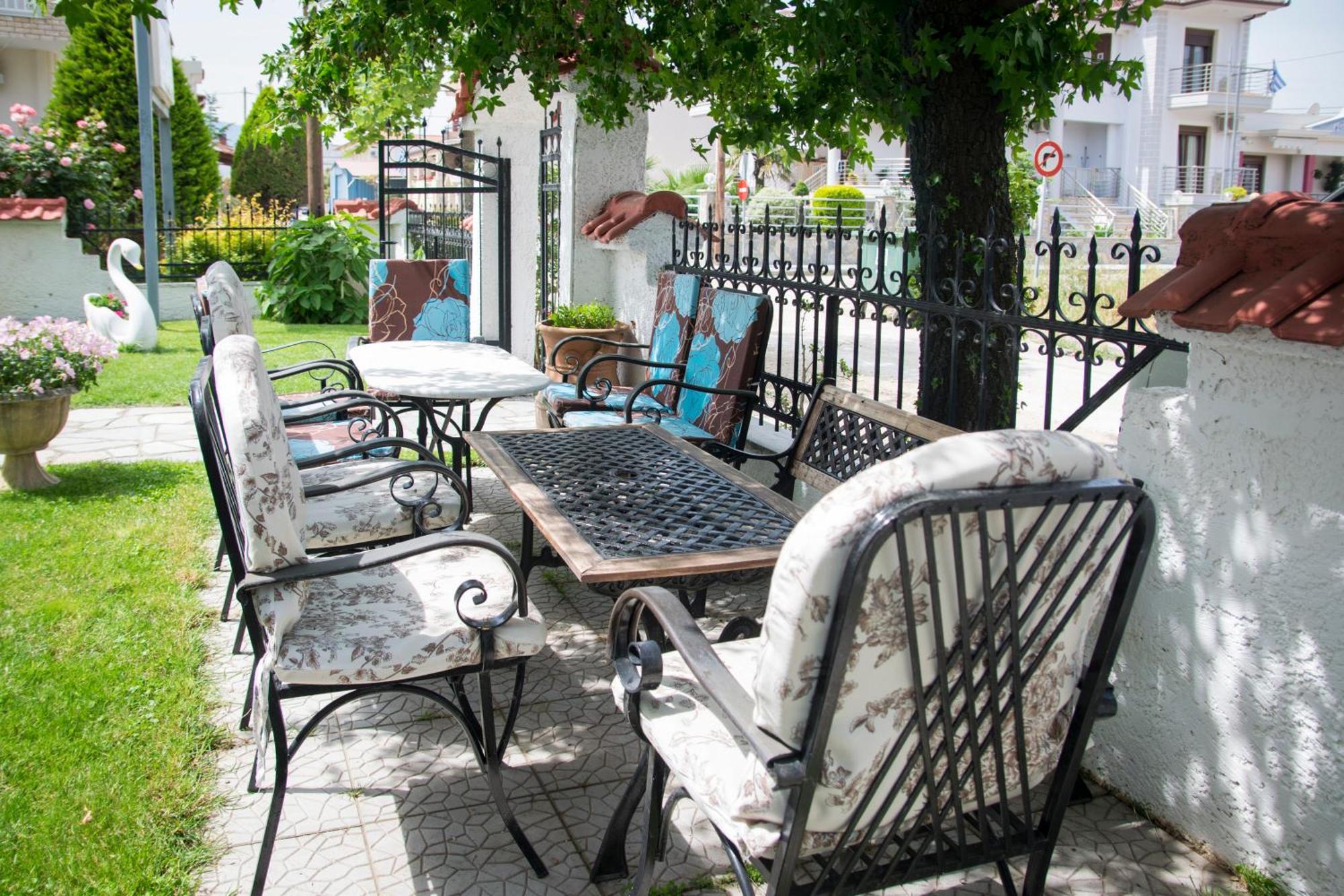 Athanasia Inn Vrasná 외부 사진