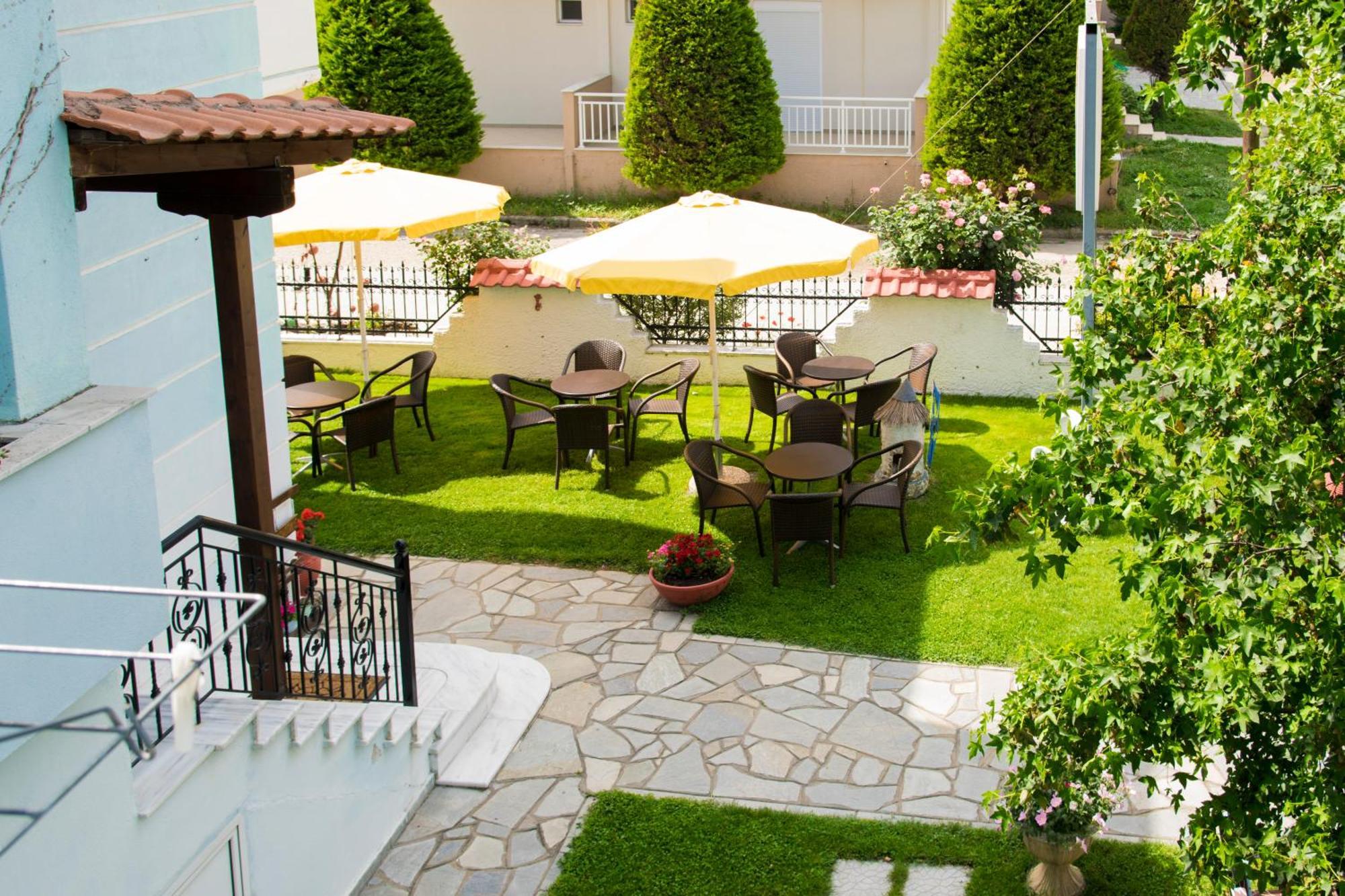Athanasia Inn Vrasná 외부 사진