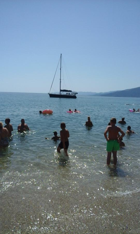 Athanasia Inn Vrasná 외부 사진